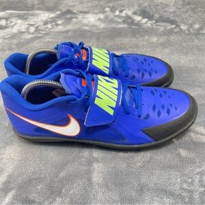 Nike men throwing Athletic Shoes size 10